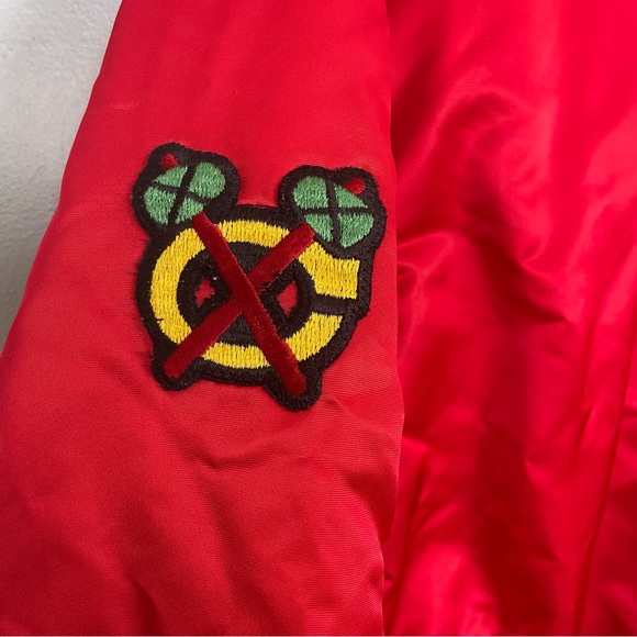 Vintage Starter Chicago Blackhawks NHL Varsity Puffer Jacket Hockey Size XXXXL - Picture 6 of 13